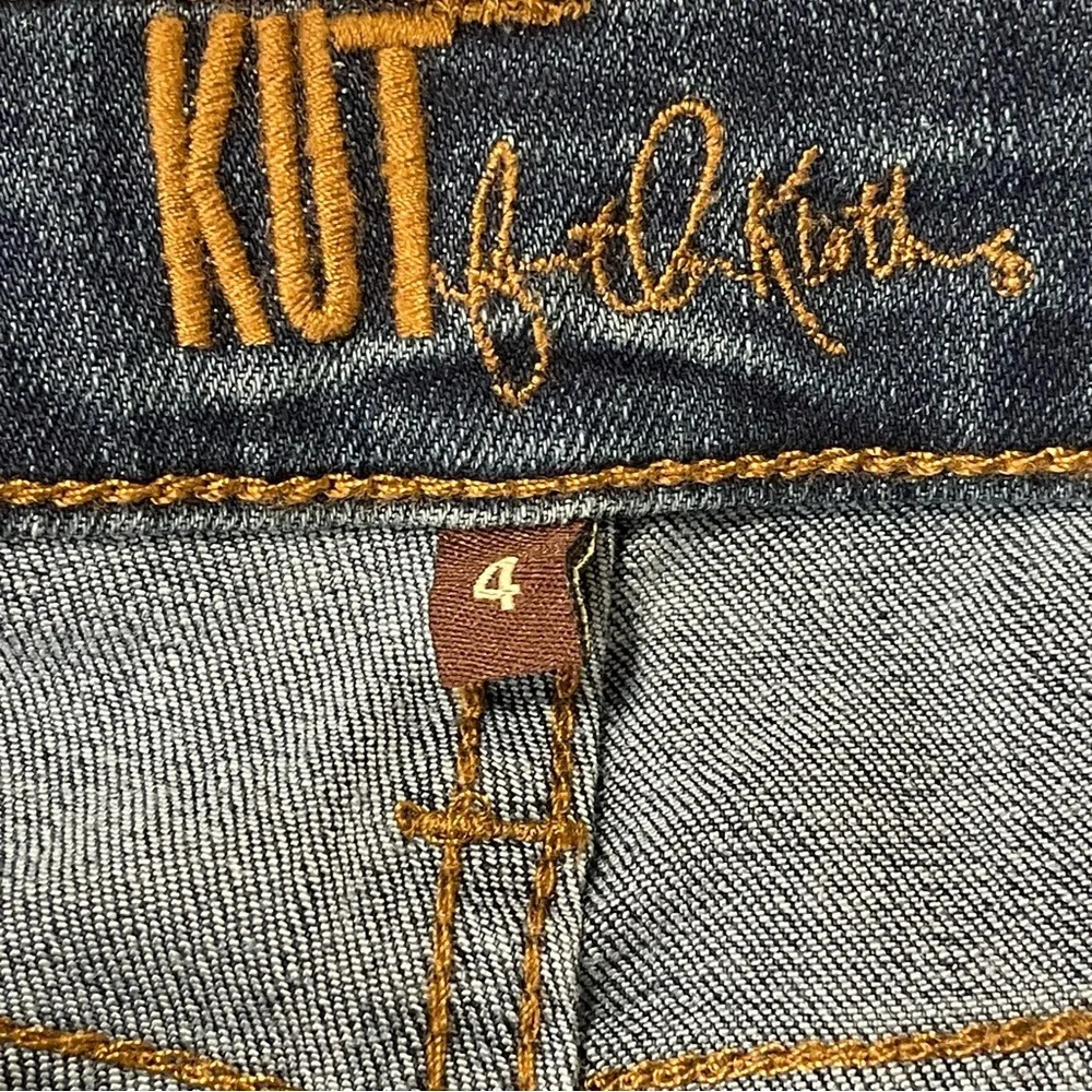 KUT FROM THE KLOTH‎ Boyfriend Straight Jeans in Wildflower with Medium Blue Wash - Picture 7 of 10
